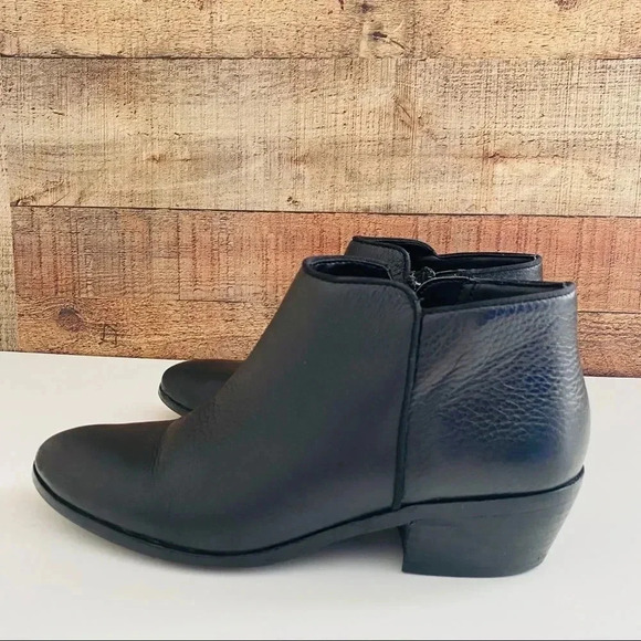 Sam Edelman Petty Leather Ankle Bootie - Picture 3 of 8